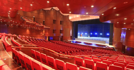 慈溪大剧院即将开放，市民文艺生活迎来新篇章